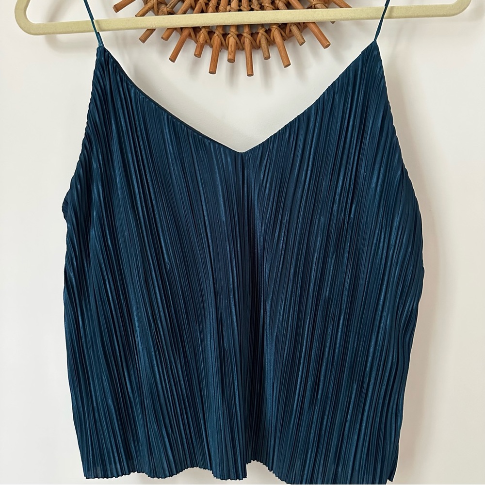 Silence + Noise Crop Top (Urban Outfitters) NWOT